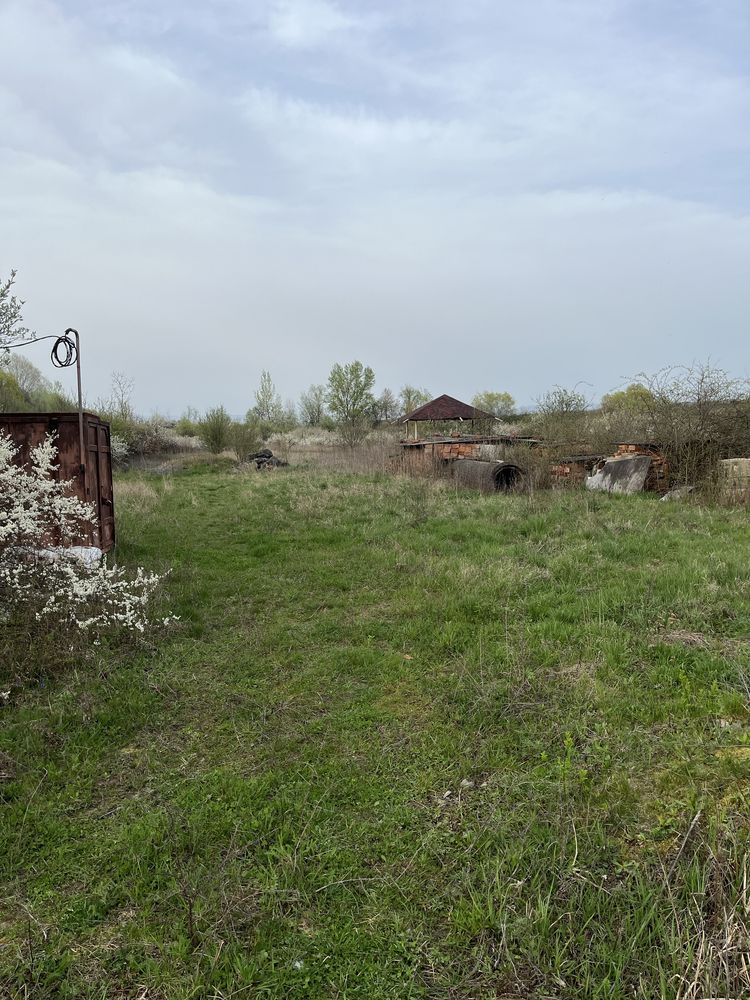 Продам земельну ділянку