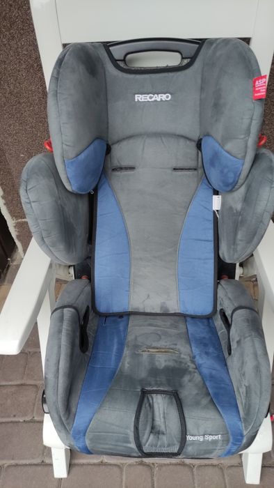 Fotelik Recaro Young Sport 15-36kg