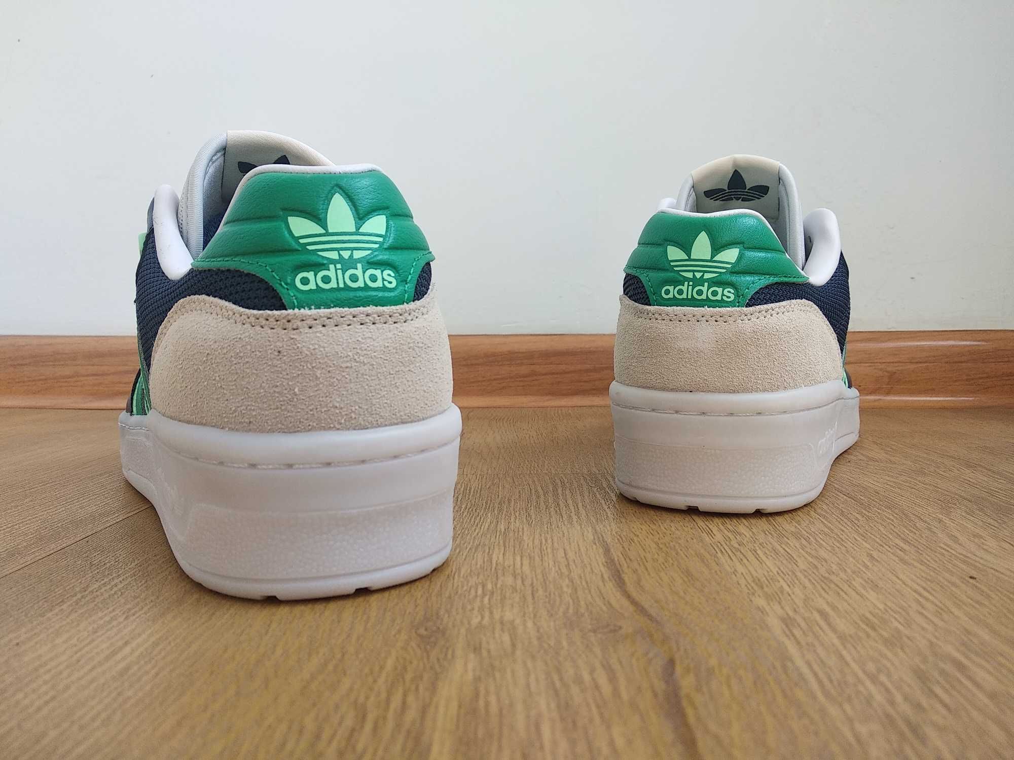 Adidas Rivalry low. Оригинал. EU 44