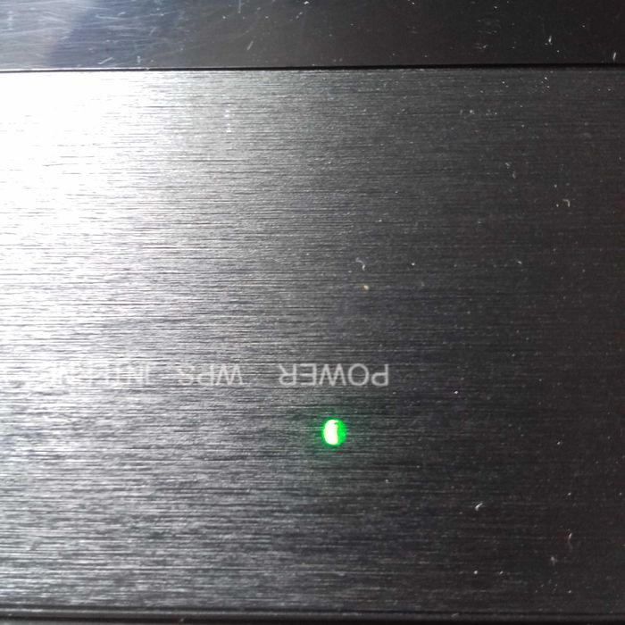 Роутер D-Link DIR-615 + блок питания 12В, на запчасти.