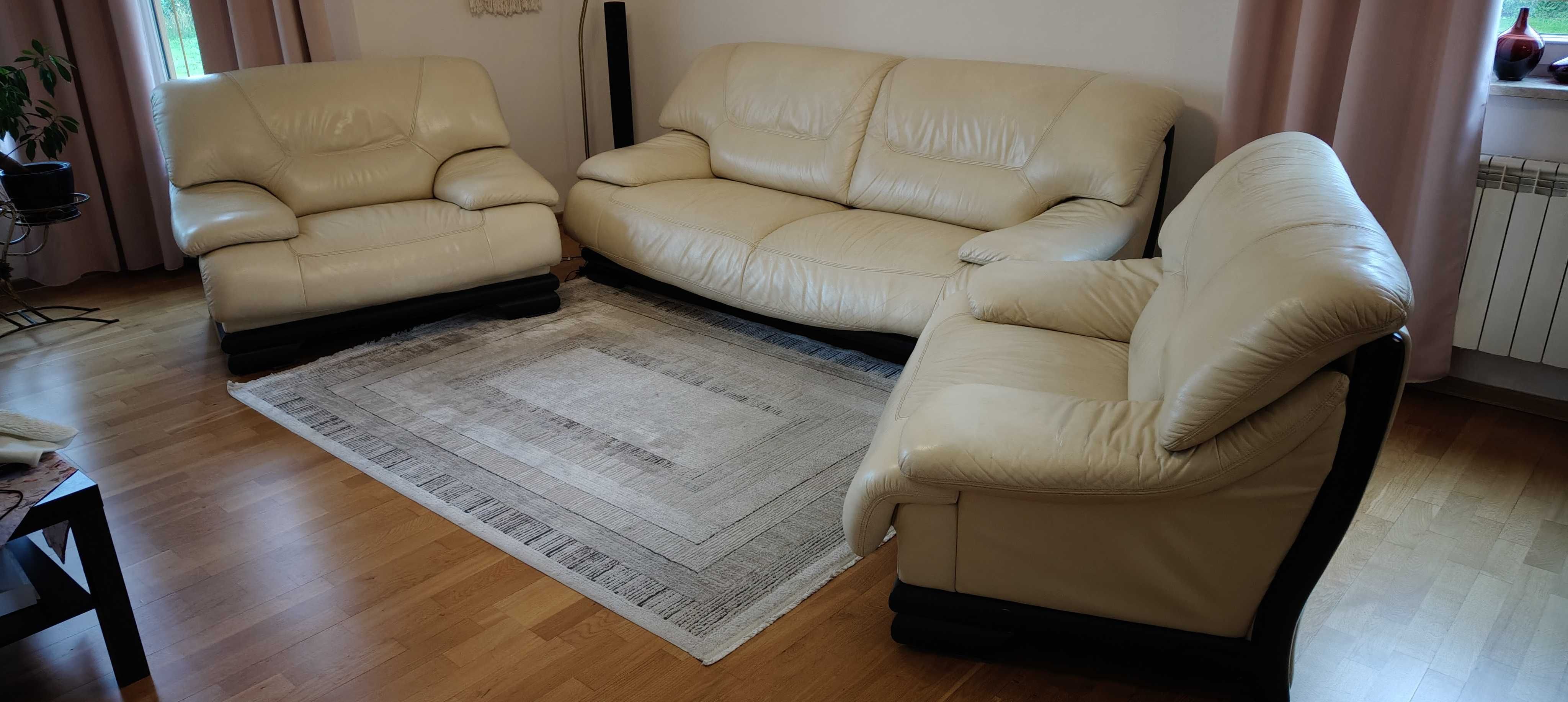 Sprzedam komplet wypoczynkowy do salonu