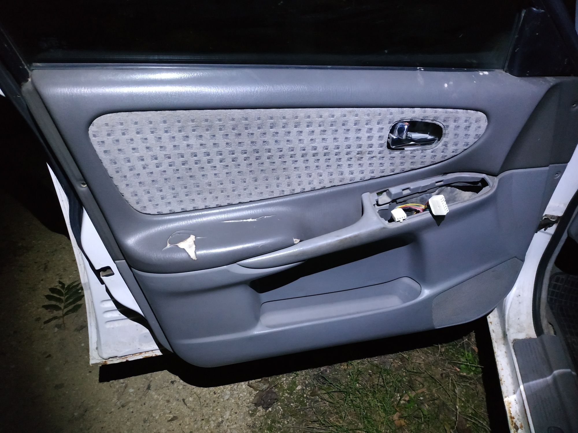 Карти Дверей Мазда Mazda 626 GF/GW 1997-2002