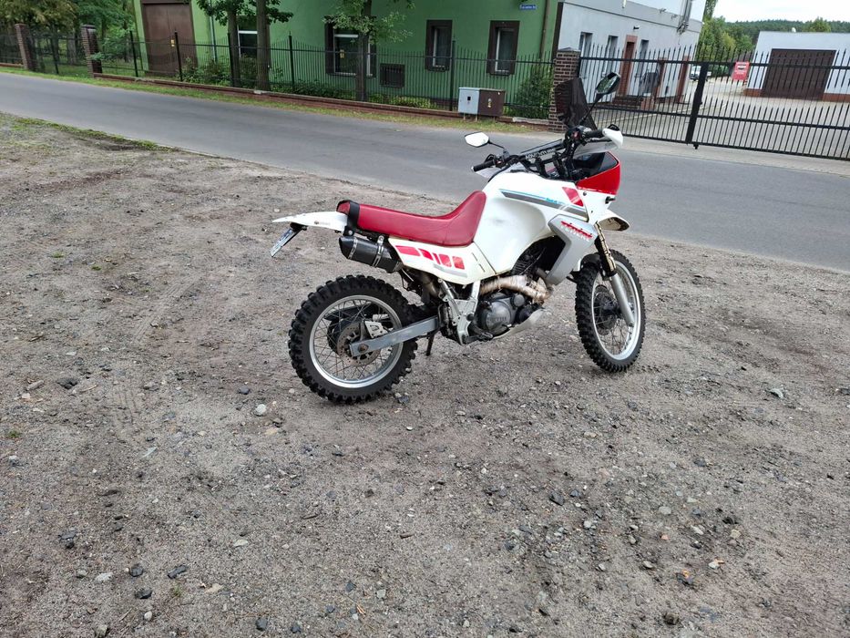 Yamaha XTZ 660 Tenere 3YF super stan