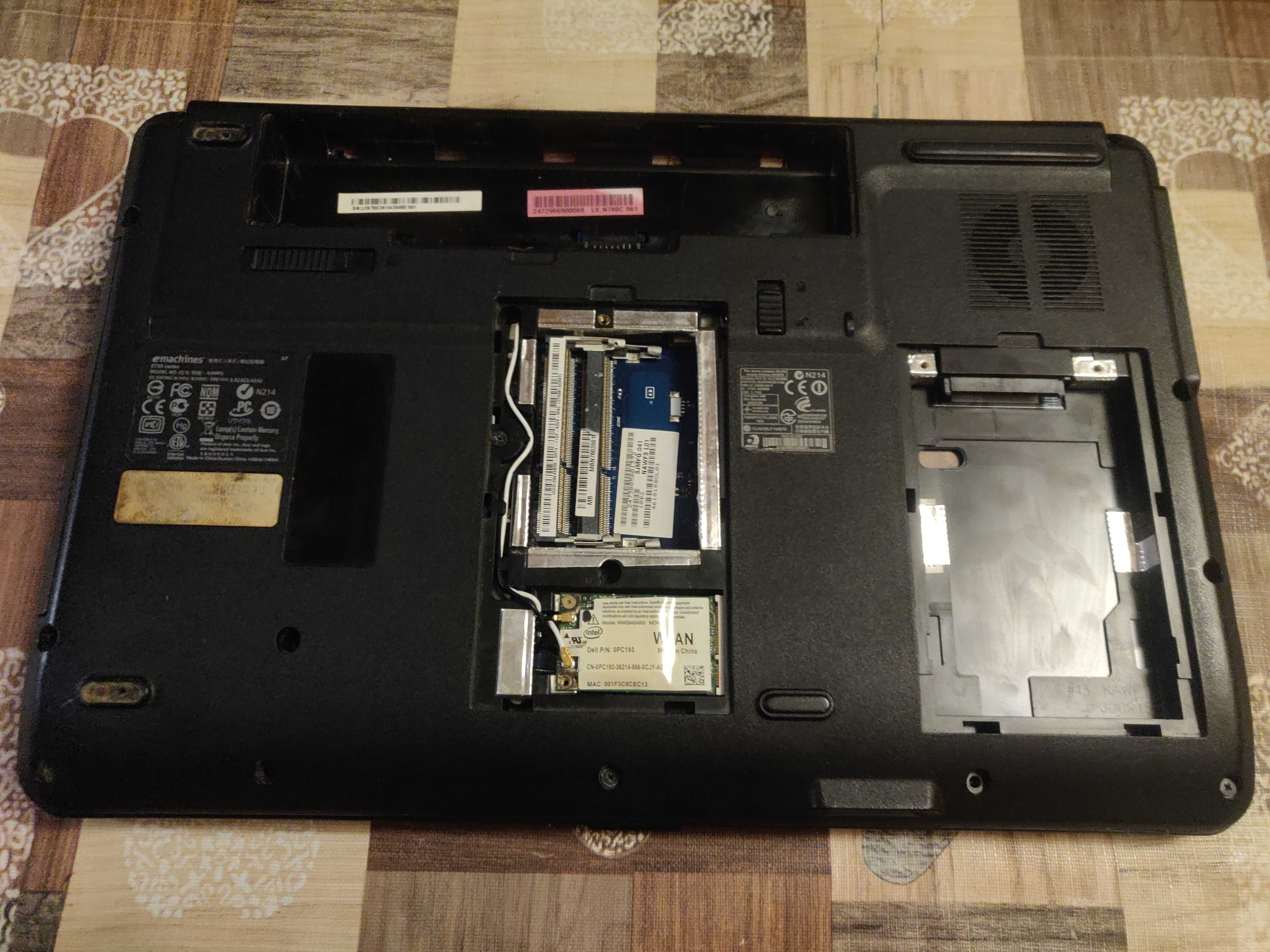 Ноутбук Emahcines e725 pentium T4500