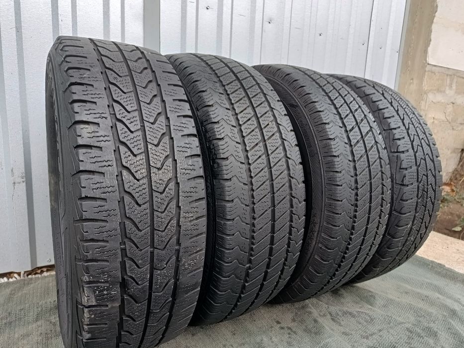 Opony zimowe 205/65/16C Wzmacniane Bus