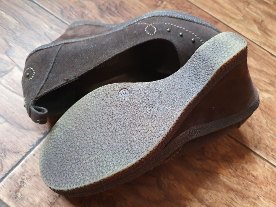 Buty damskie czółenka na koturnie Clara Barson 35