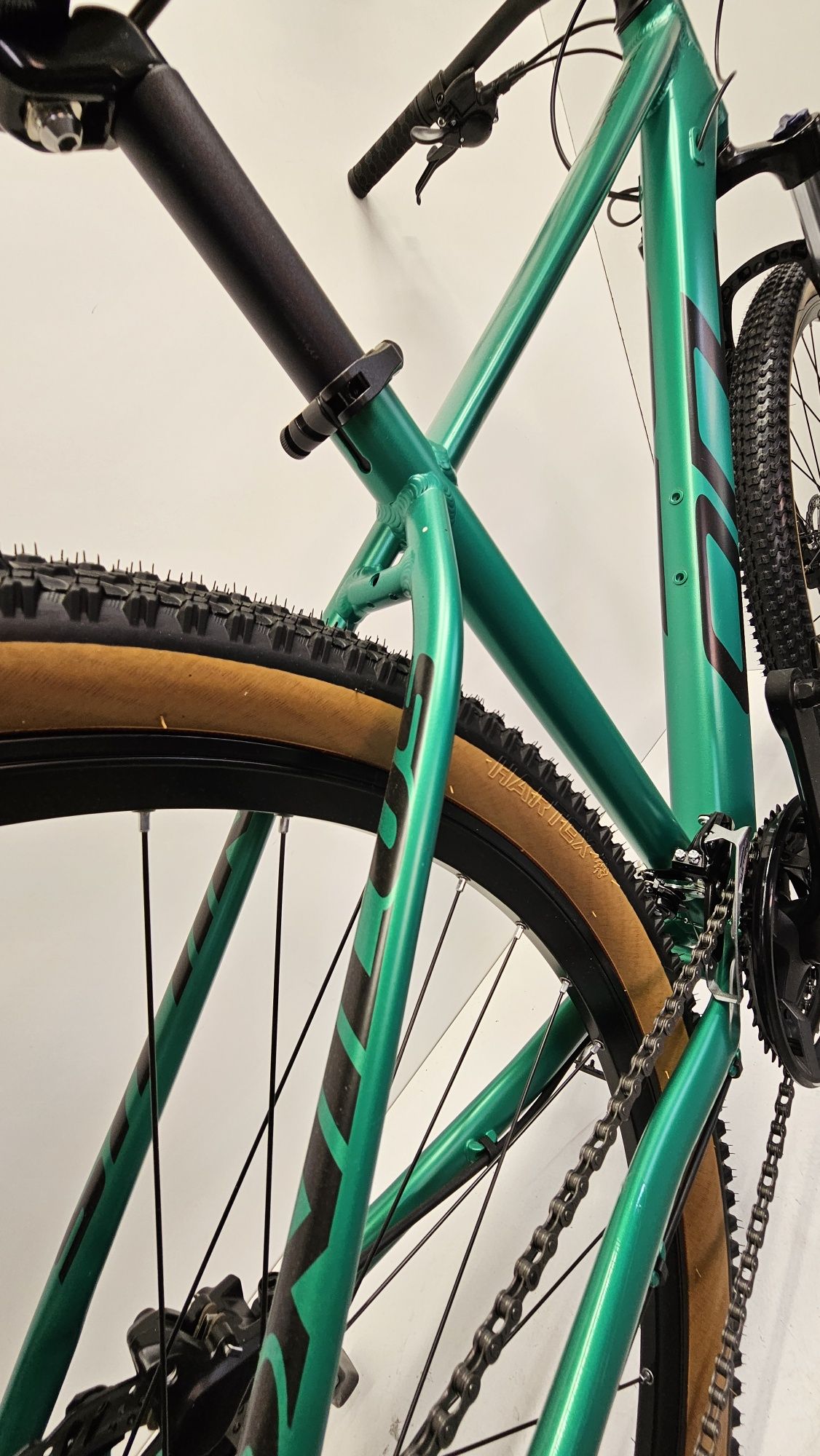 ONILUS MURANUS 3.0 2024 hamulce tarczowe hydrauliczne Shimano Acera