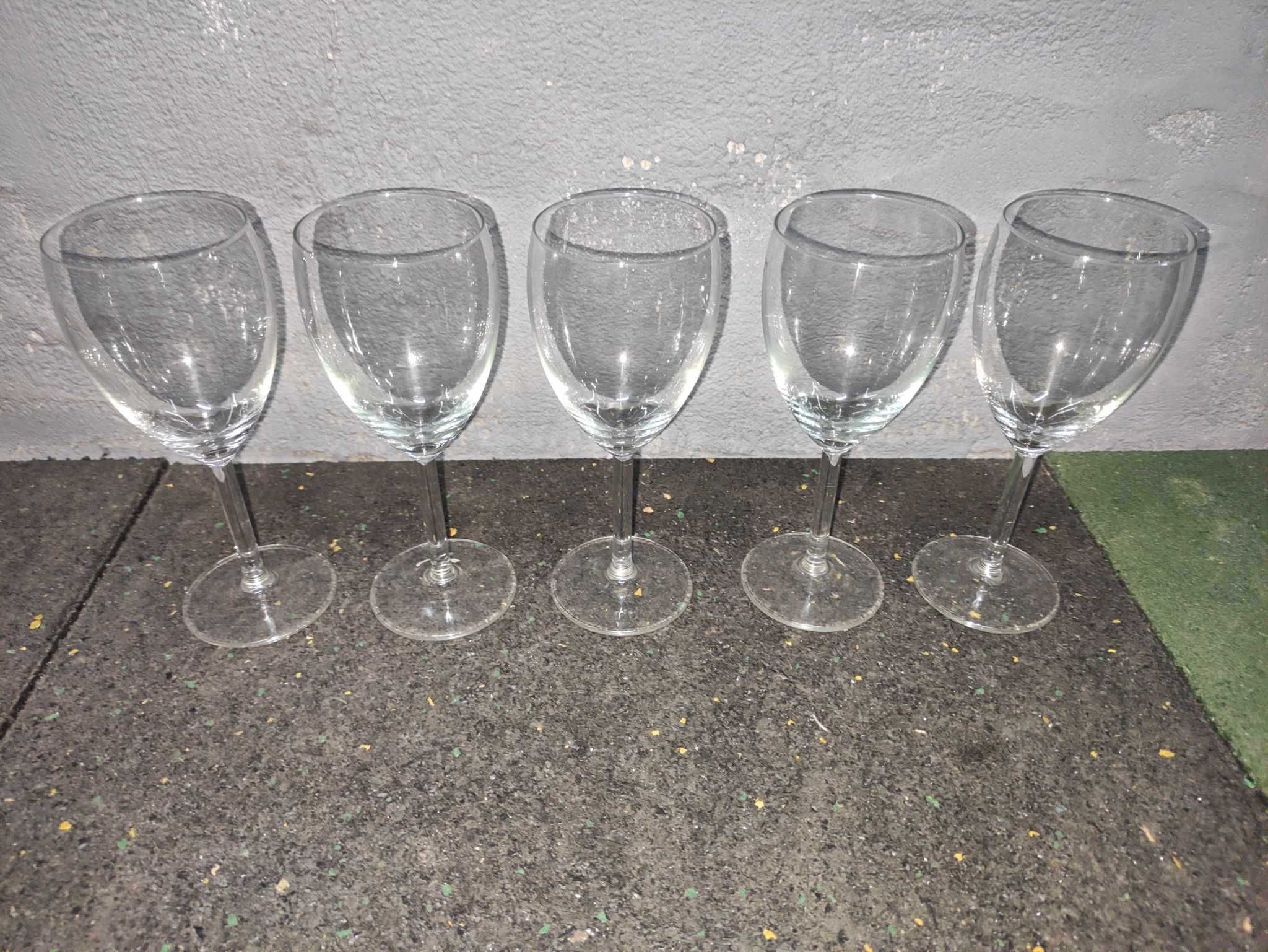 Kieliszki do wina szklane 5 sztuk