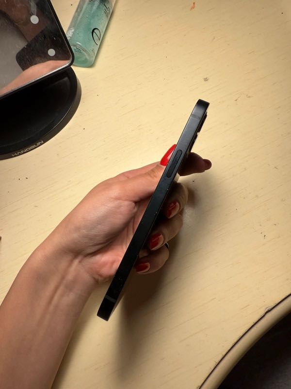 iPhone 12 Normal