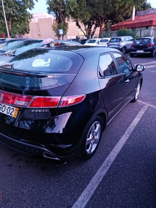 Honda Civic hatcback 2008 impecável 1 dono 5850 euros  urgente
