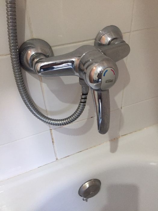 Torneiras roca mistutadora