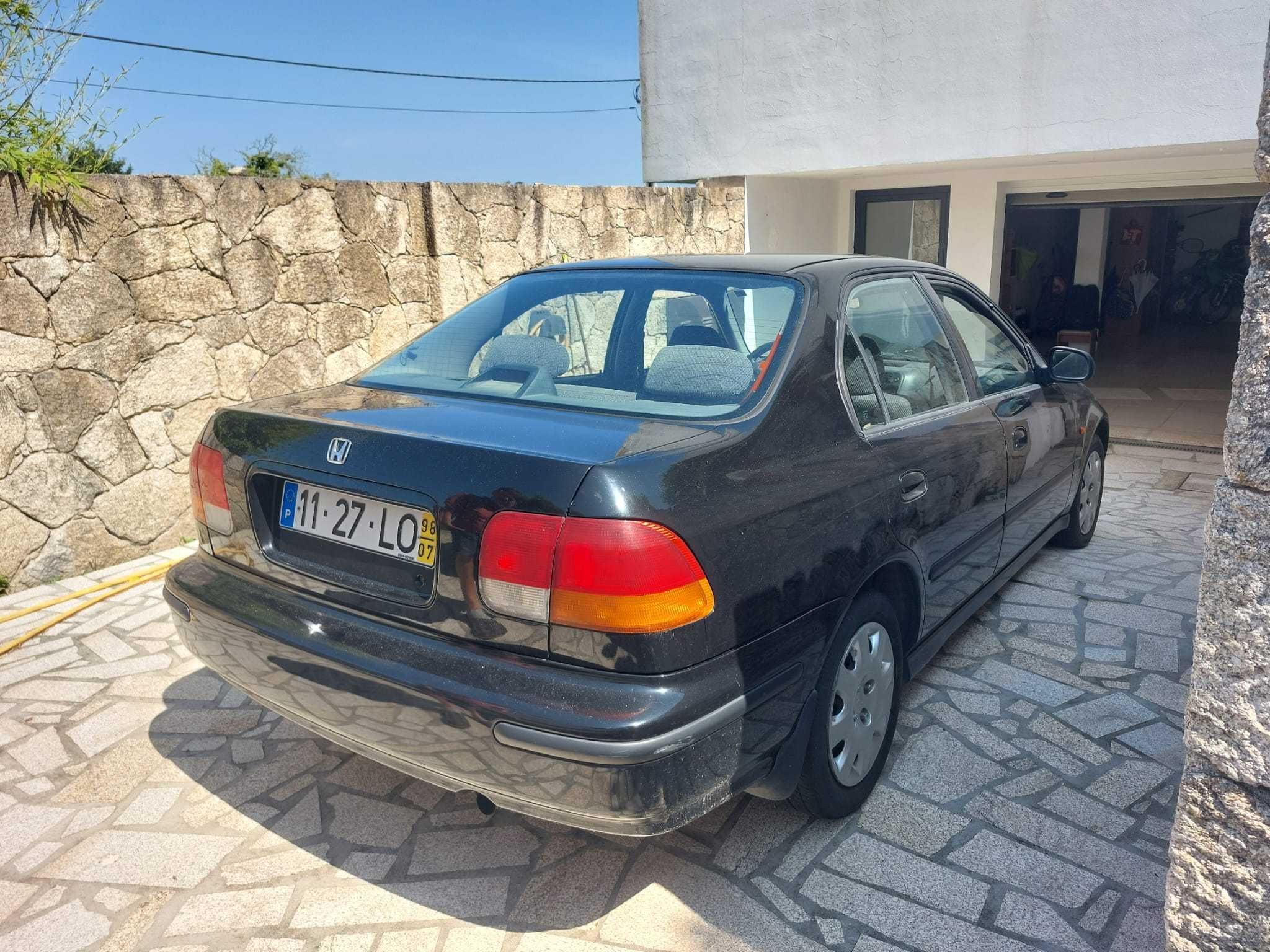 Honda Civic 1.5i LS (EK3)