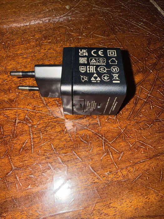 Продам Зарядку для телефона Тайп-сі 15W