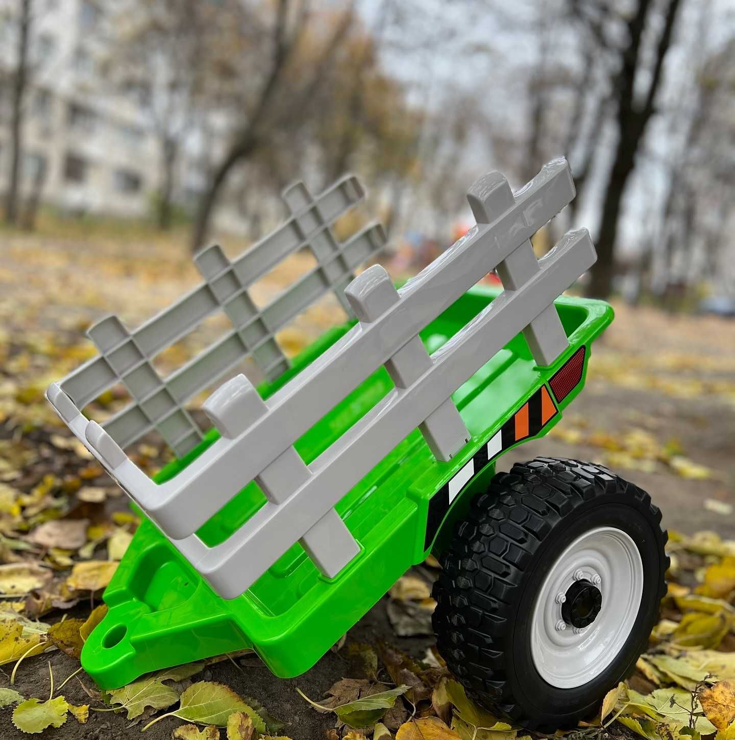 NOWY Traktorek na akumulator z przyczepką XMX-611 PILOT skóra mp3 pasy