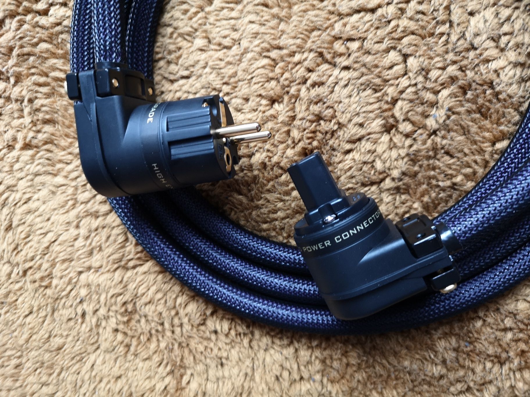 Kabel zasilający Melodika 3x4 mm dł 2.5m. Wtyki Schuko Kątowe