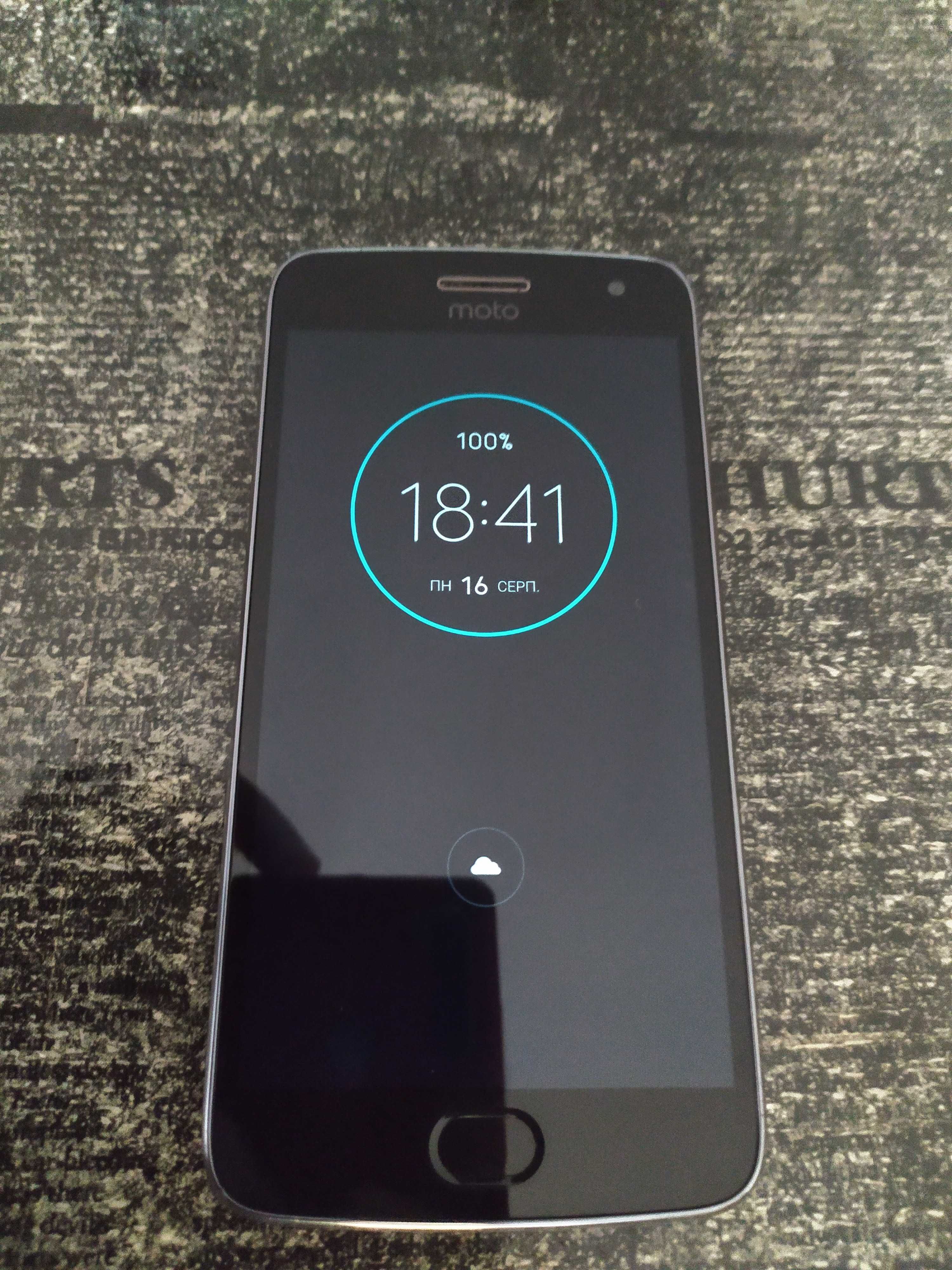 Телефон, андроид смартфон Motorola Moto G5 Plus 4/64