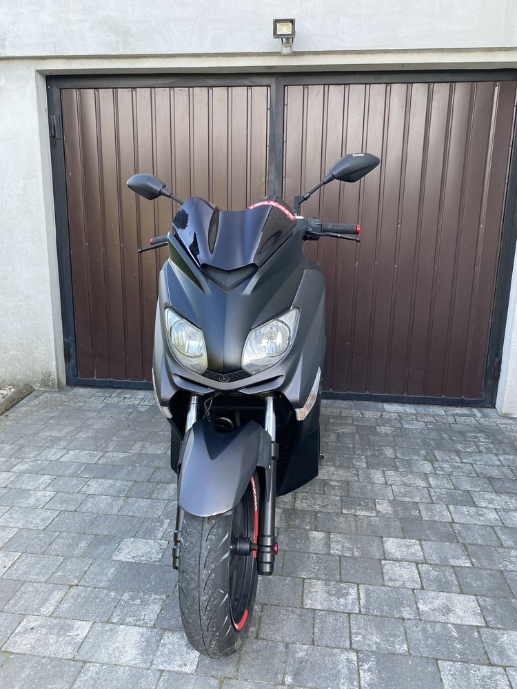 Yamaha x max 125