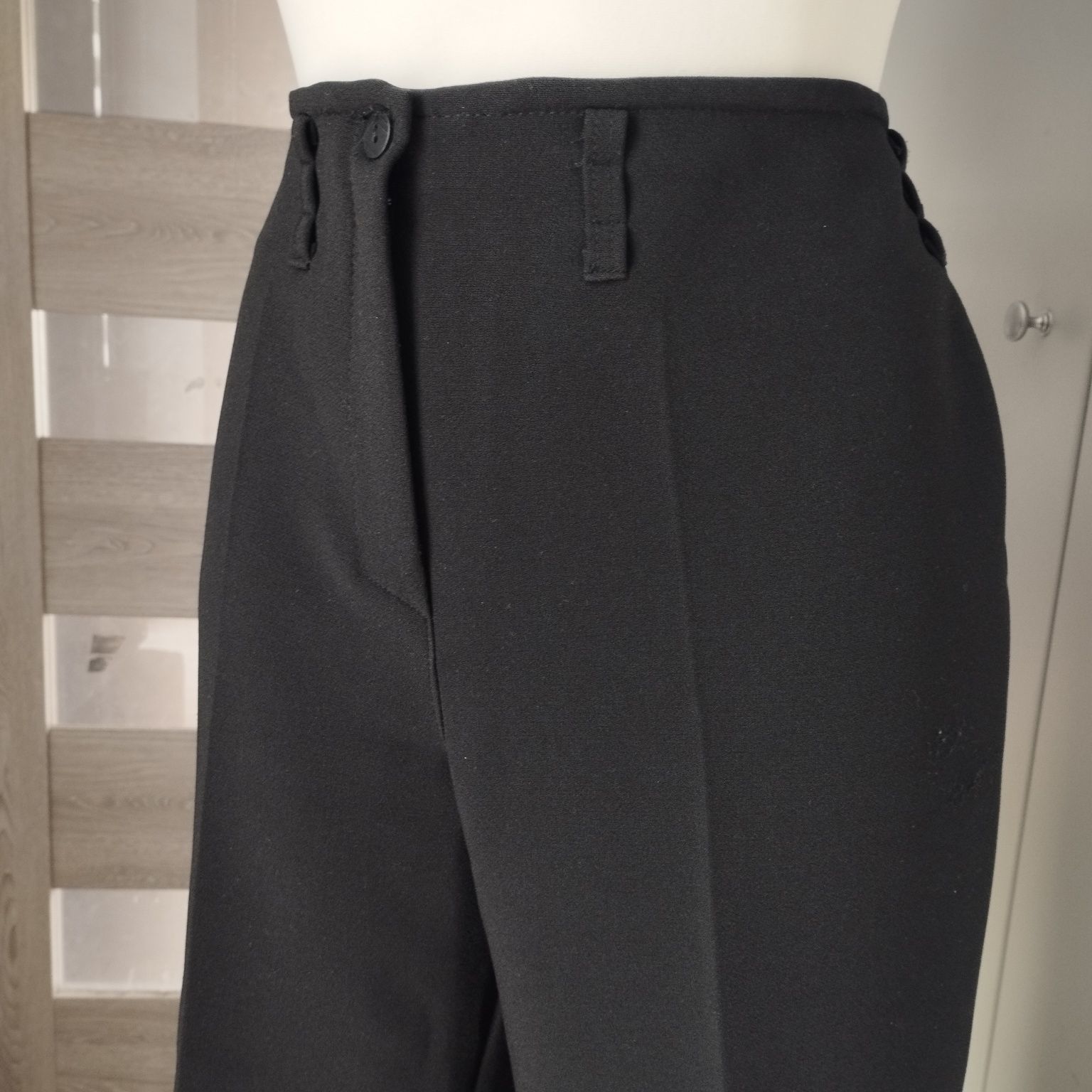 Eleganckie spodnie damskie czarne szeroka nogawka kami collection rozm