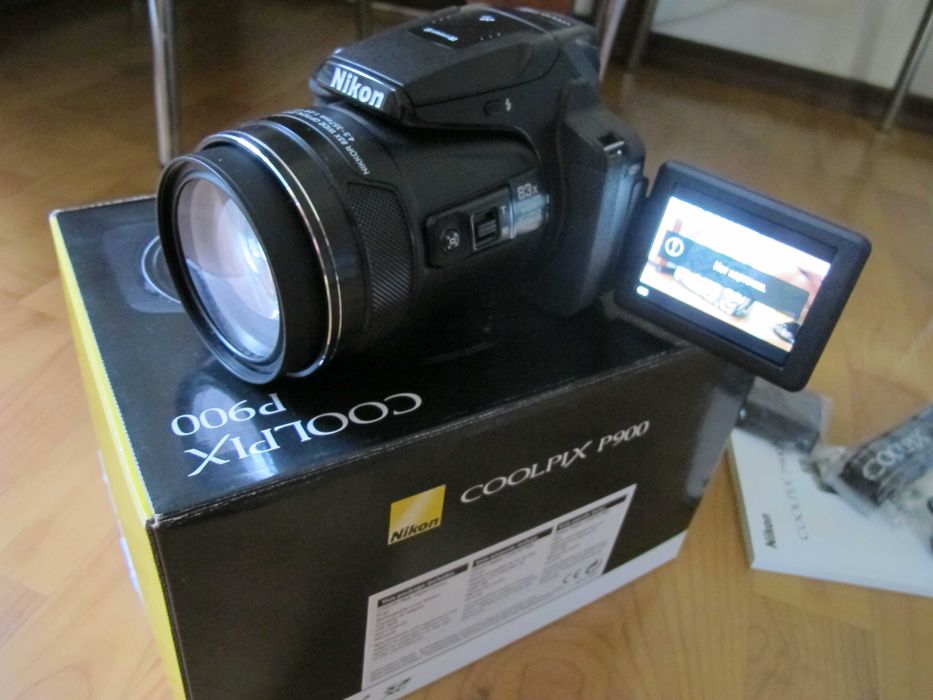 Nikon P900   83x zoom Wi-Fi як новий