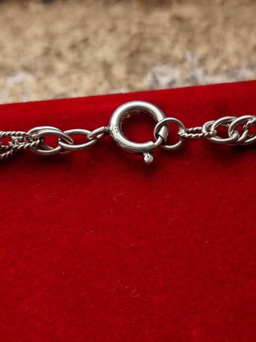 Fio  em prata de lei com cruz preta ouro