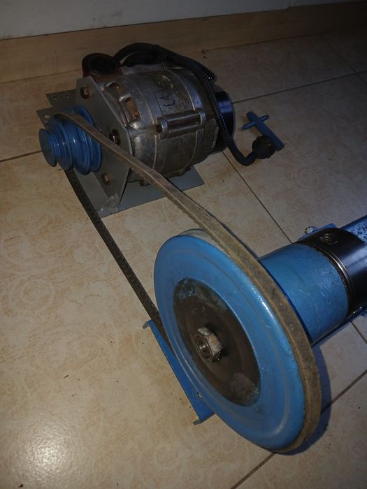 Токарный станок мини по металлу.