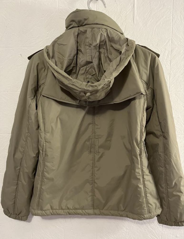 Женская демисезонная куртка Burberry