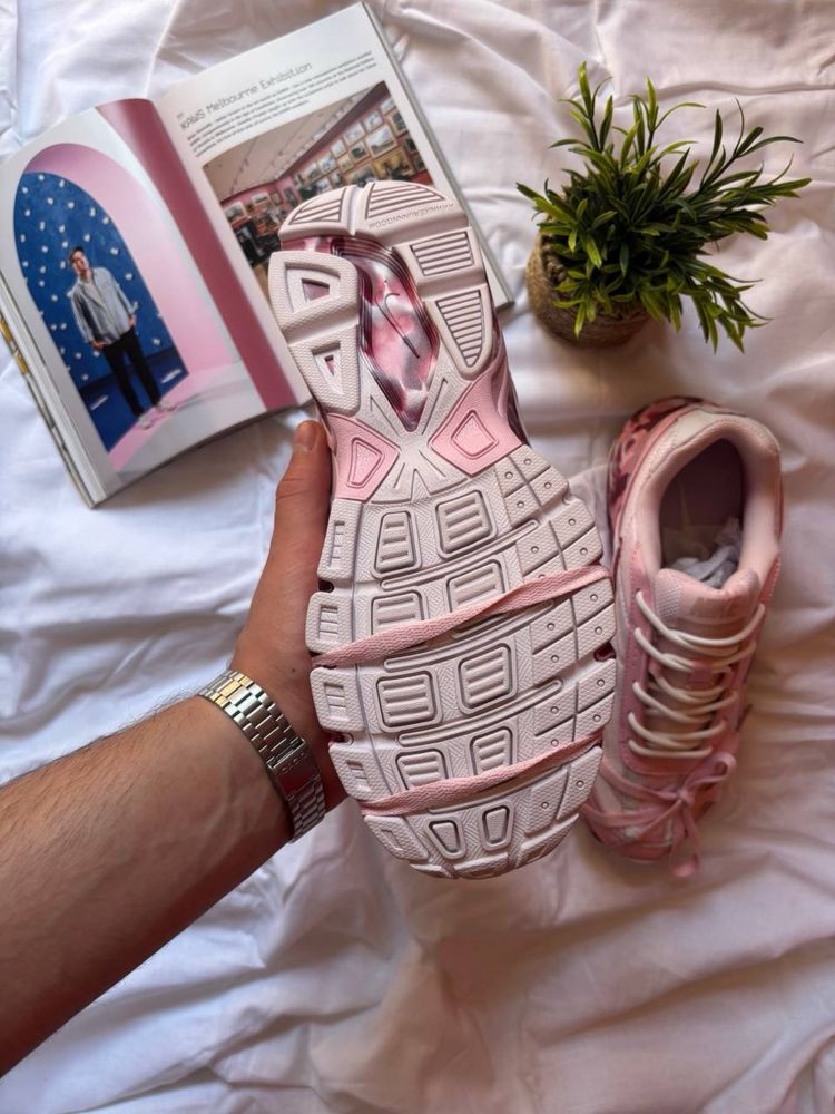 Nike Initiator Custom Pink