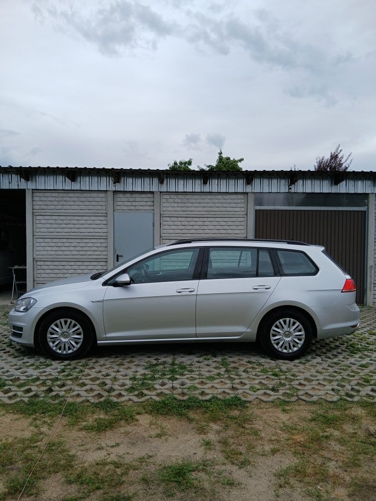 Vw golf 7 1.6tdi kombi bluemotion 6 biegów