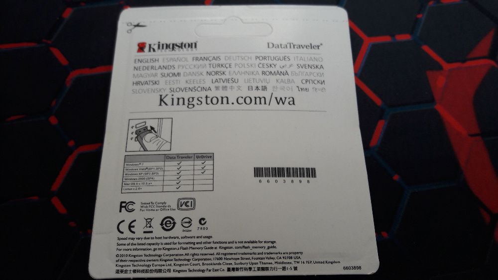 USB Флешка Kingston на 64GB НОВАЯ