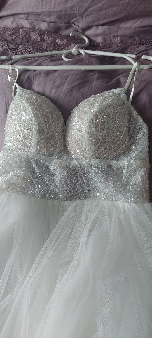 Весільне плаття . Весільна сукня 2023