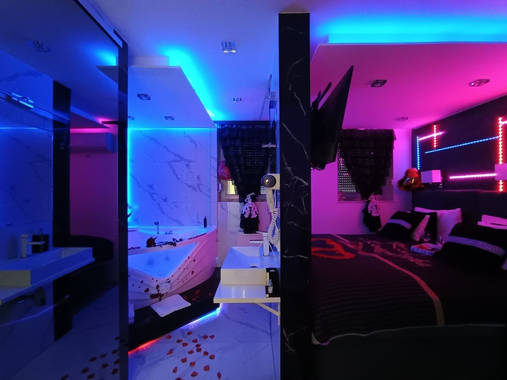 Zalew,plaża,pok. gościnne, hotel,komf. noclegi
