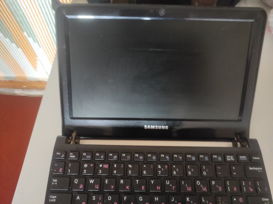 Нетбук Samsung по запчастям