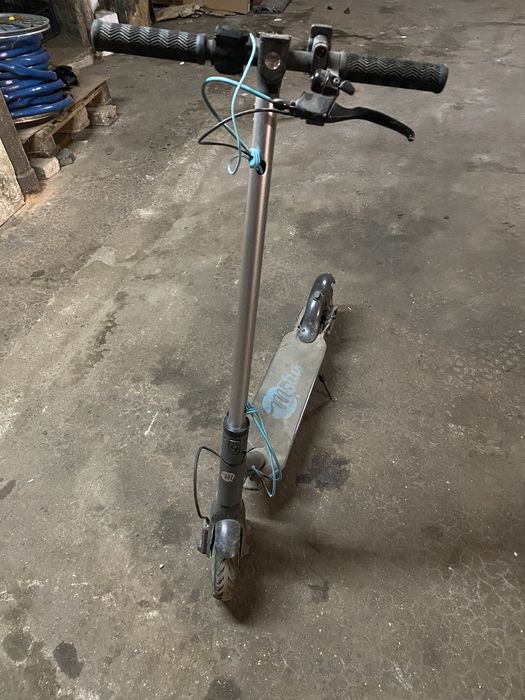 Hulajnoga elektryczna motus 8.5