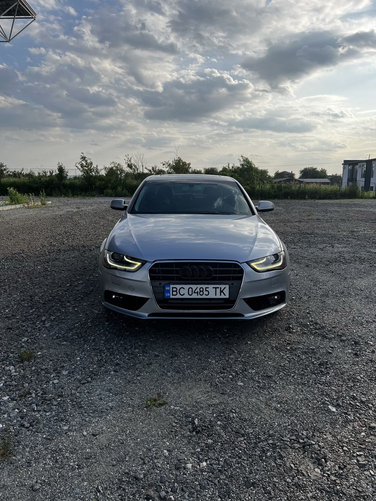 Audi a4 b8 2015.