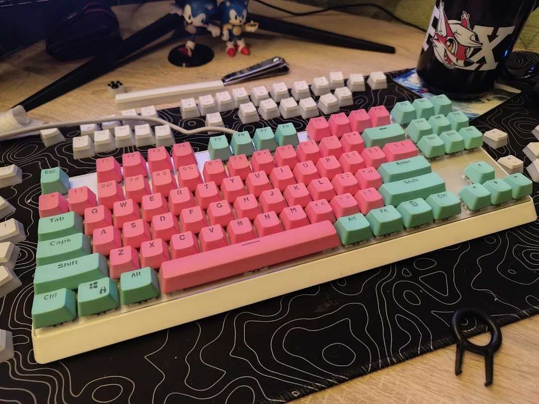 Modecom Volcano Lan Party RGB White/Biała (brown switch) + keycapsy