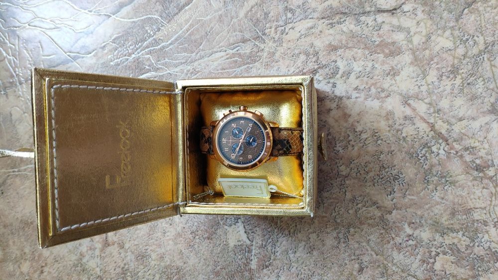 Часы Freelook женские