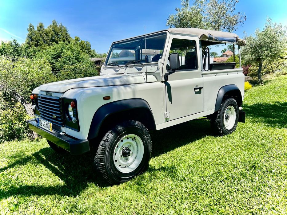 Land Rover Defender 90 2.5 Td5 Soft Top