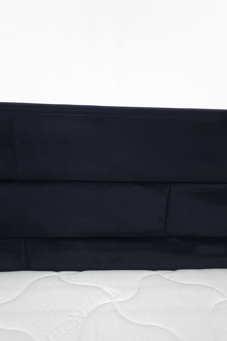 Łóżko tapicerowane welur granat