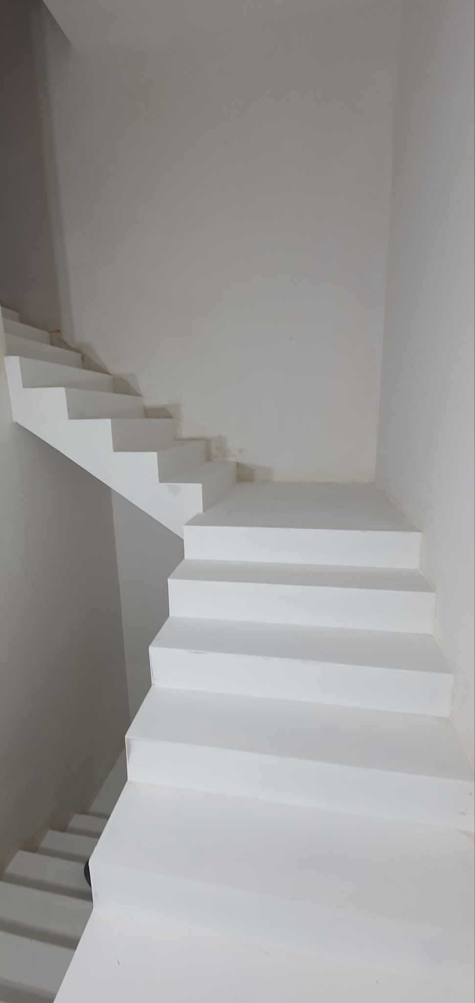Mikrocement , mikrobeton