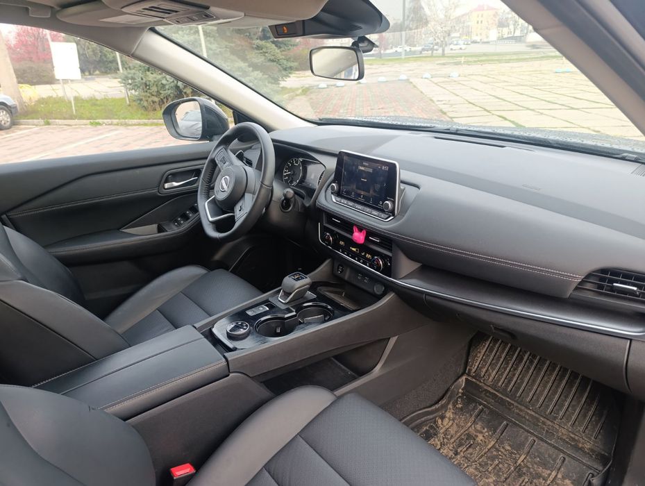 Продам нисан рог