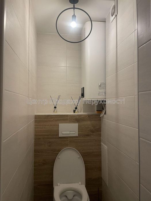 Продам 3к. КПІ (м. Політехнічний інститут) Шевченківський р-н. Центр