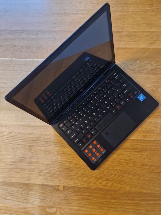 Wszechstronny laptop techbite Arc 11.6 64 GB HD