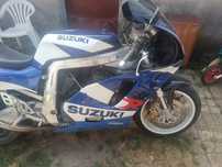 Suzuki gsxr 750w