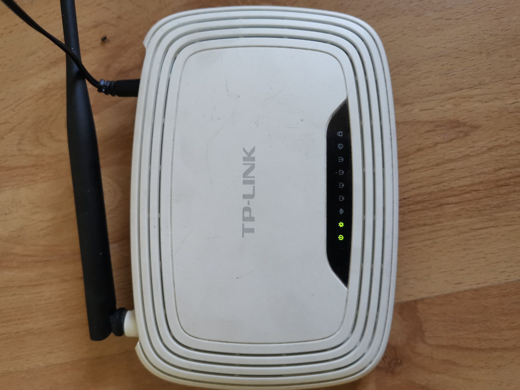 Router TL-WR740N