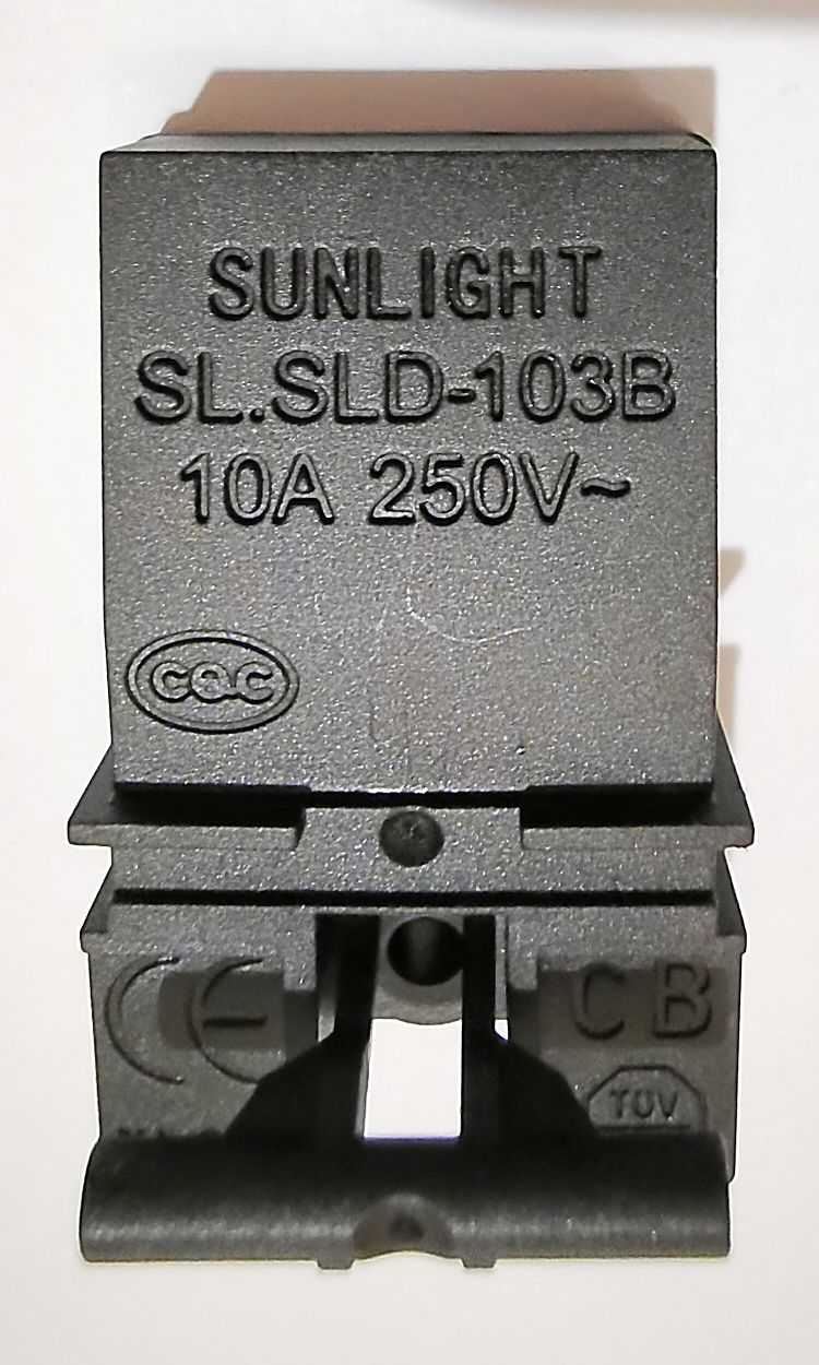Wyłącznik termiczny do czajnika  model: SLD-103B 10A 250v