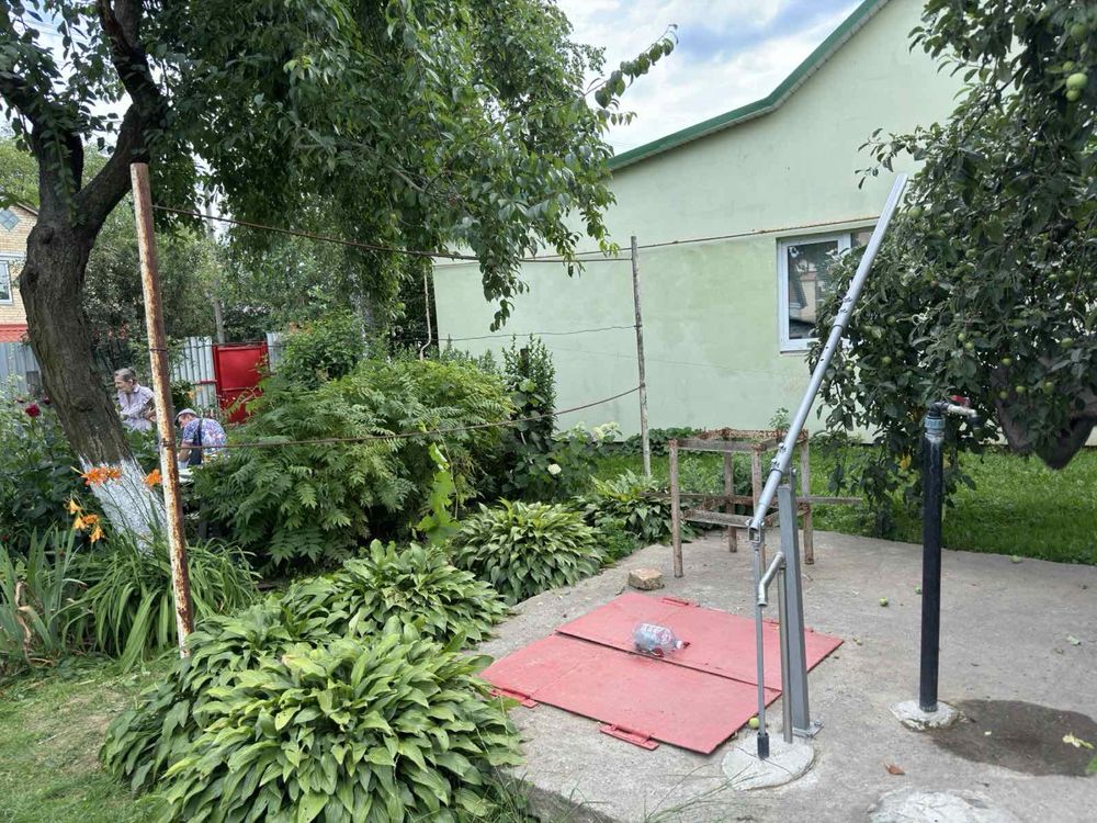 Продам будинок  требухів