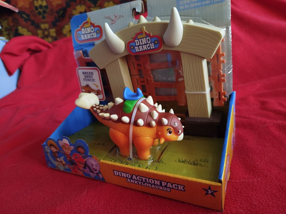 Динозавр анкилозавр Дино ранчо