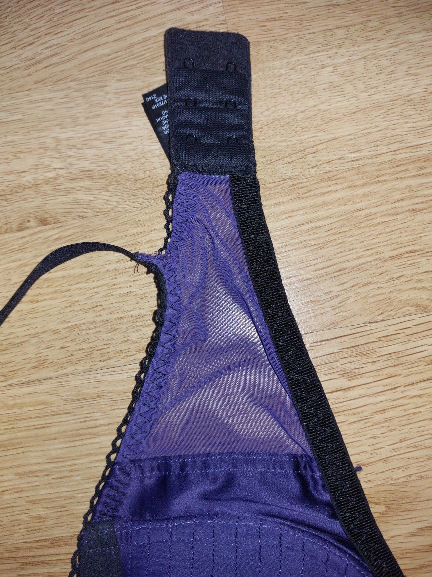 Biustonosz push up 75D