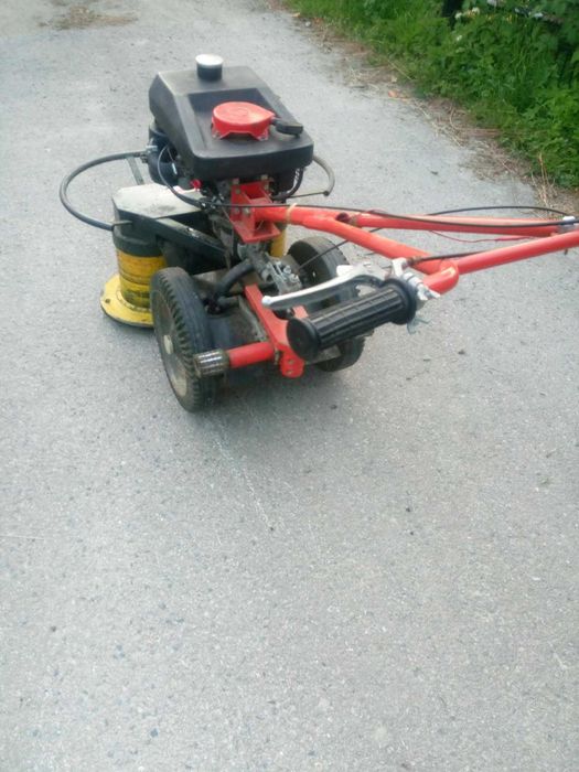 Kosiarka rotwcyjna VARI