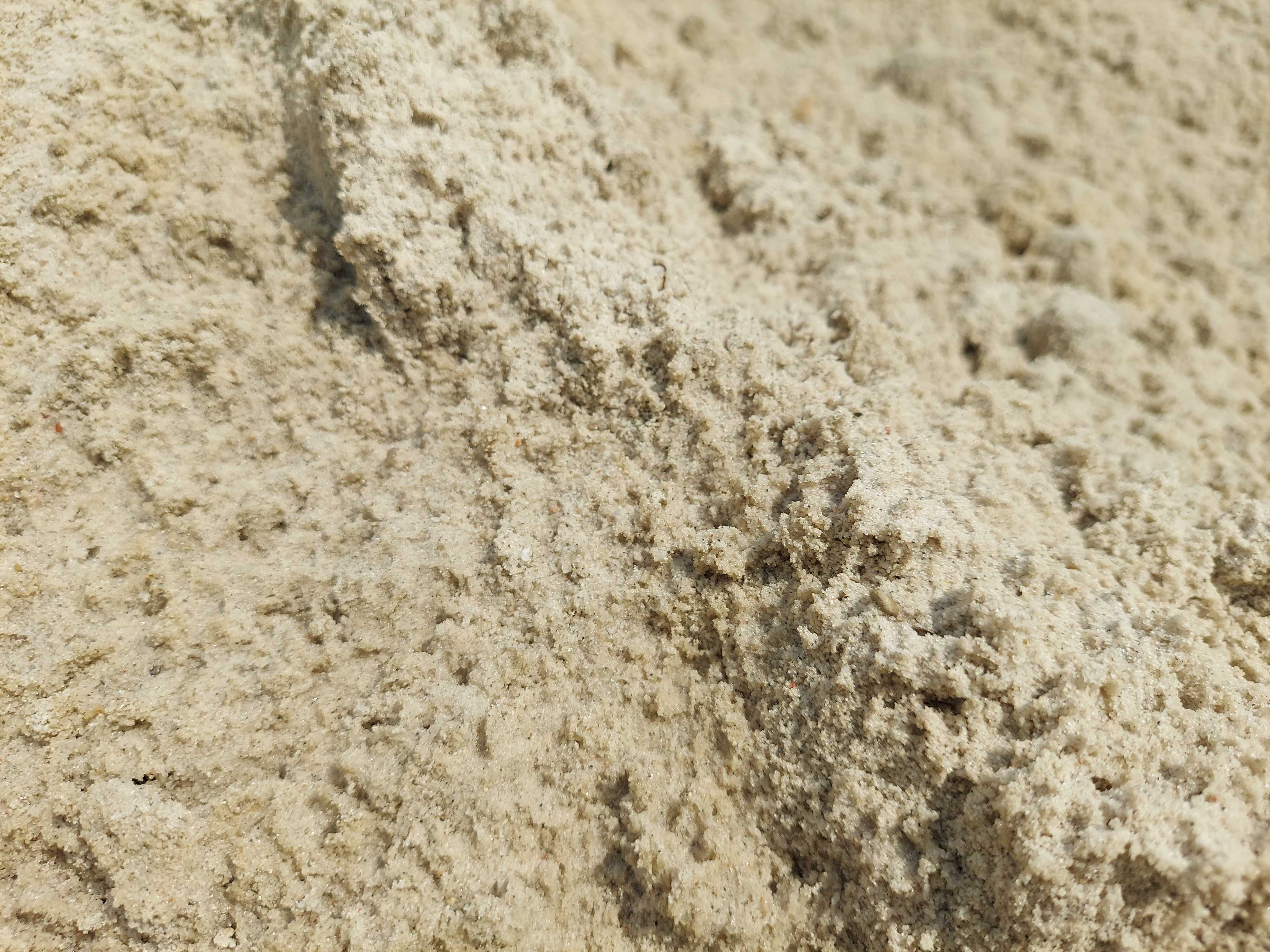 Piach  piasek do piaskownicy plaża boisko budowa